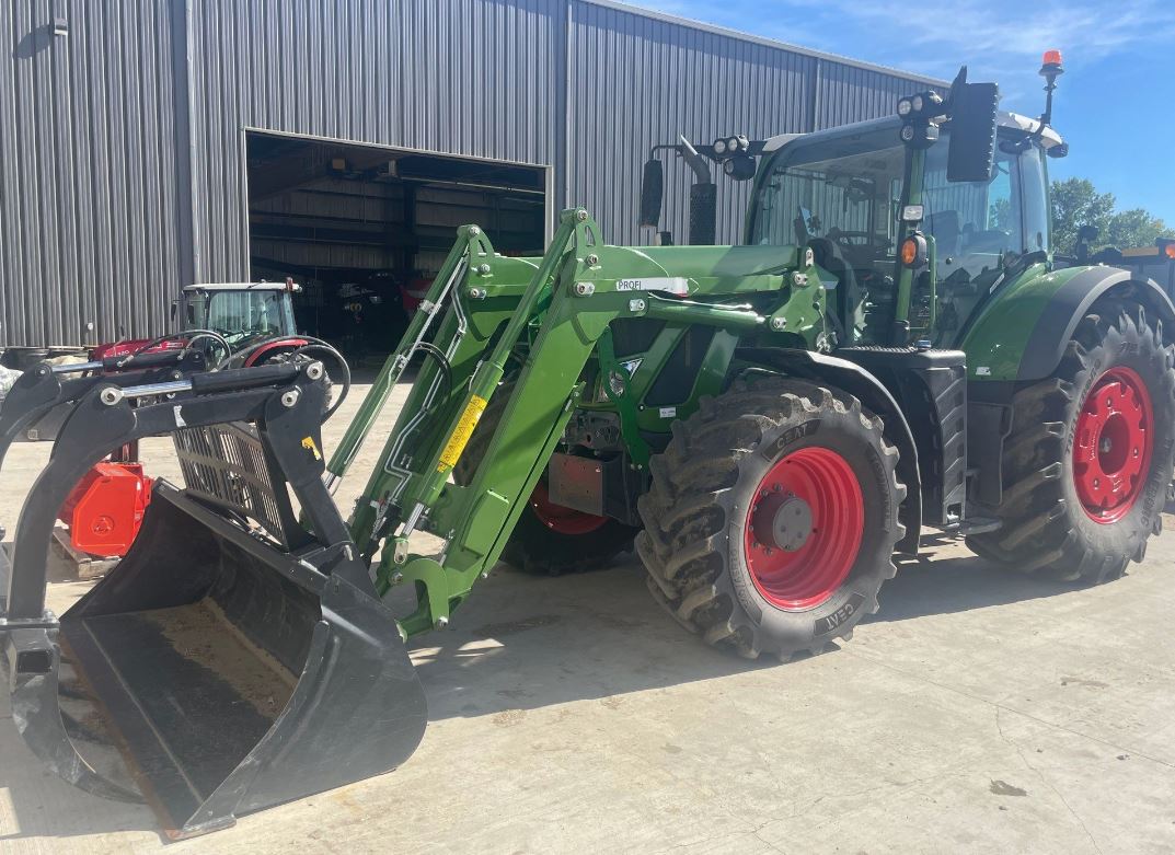 2024 Fendt 724 GEN6 Tractor