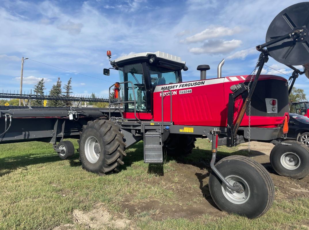 2014 Massey Ferguson WR9740 Windrower