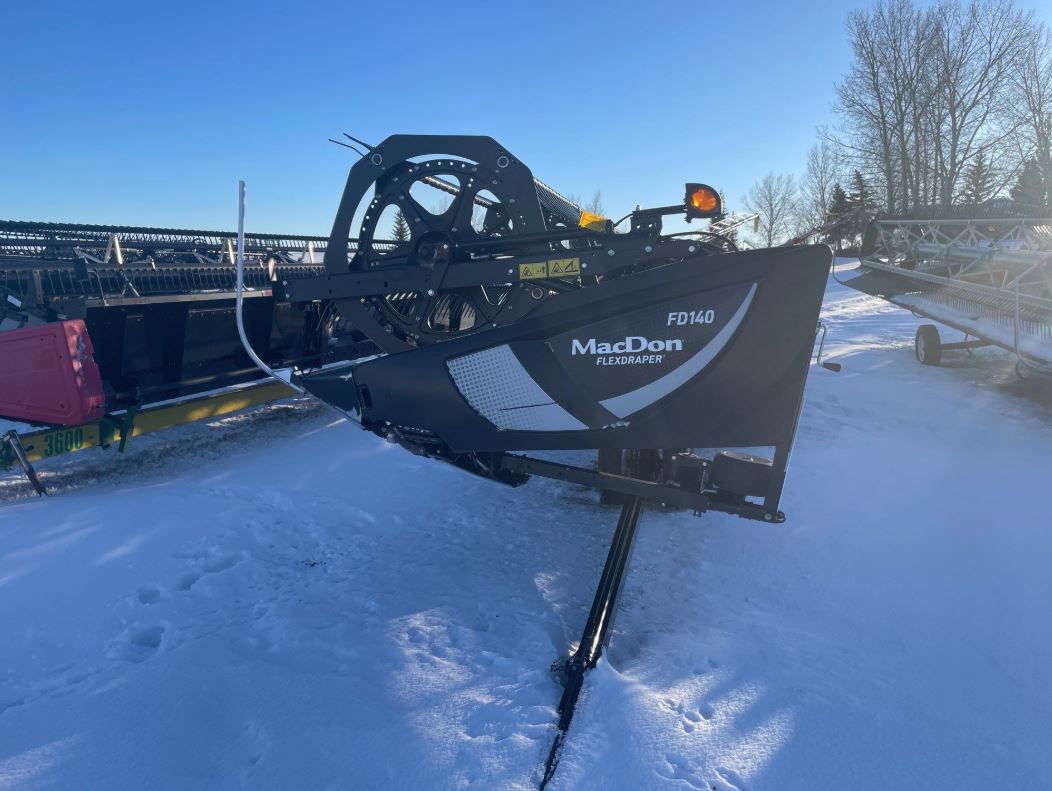 2021 MacDon FD140 Header Direct Cut