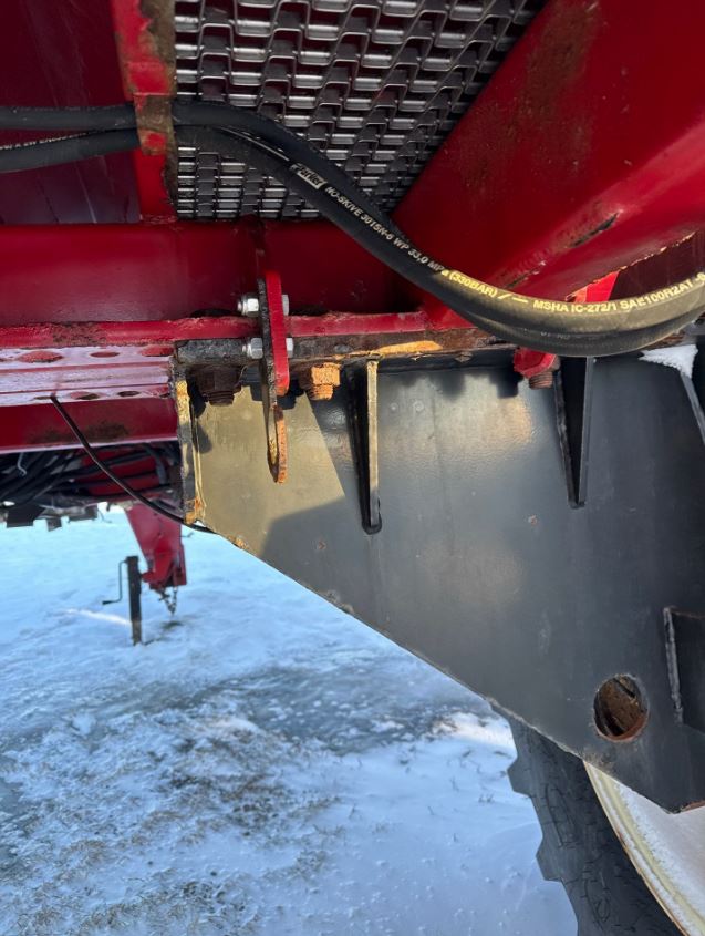 2019 Salford 8711 Spreader