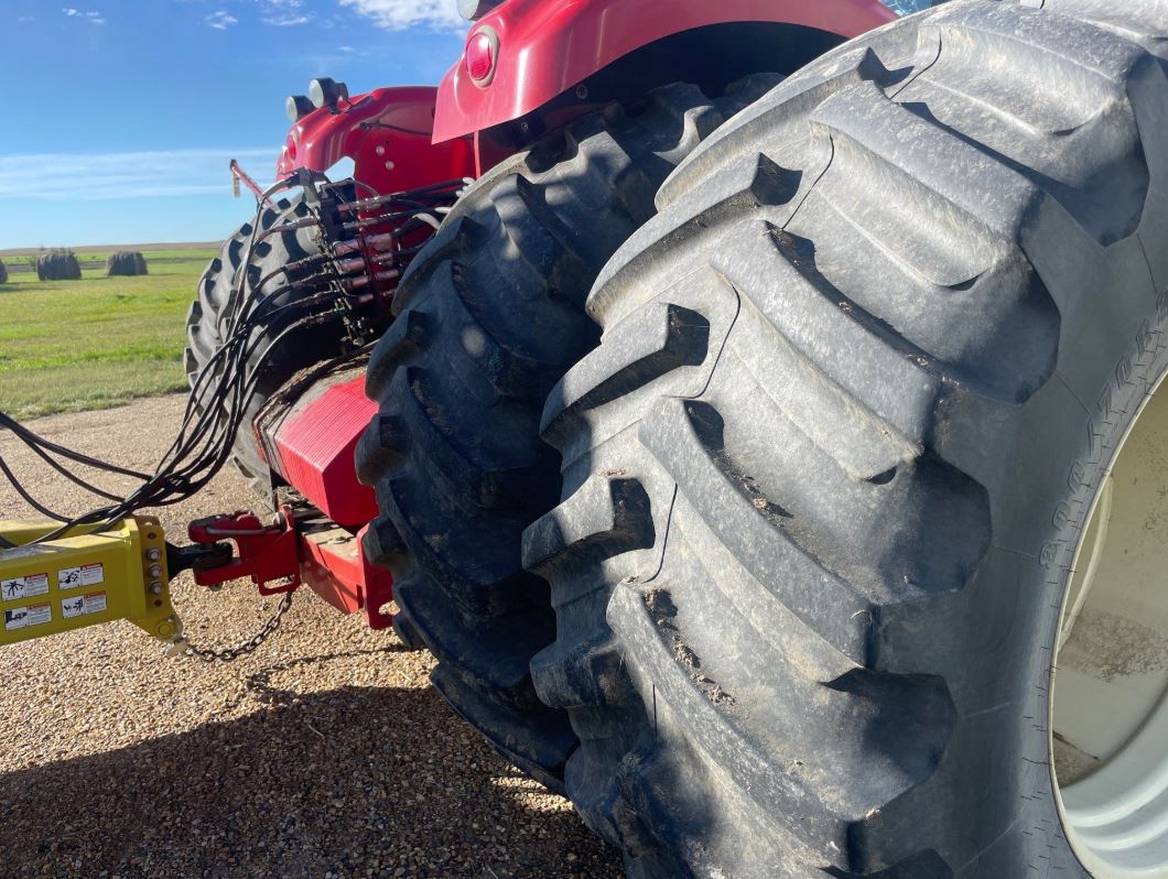 2015 Versatile 500HP Tractor