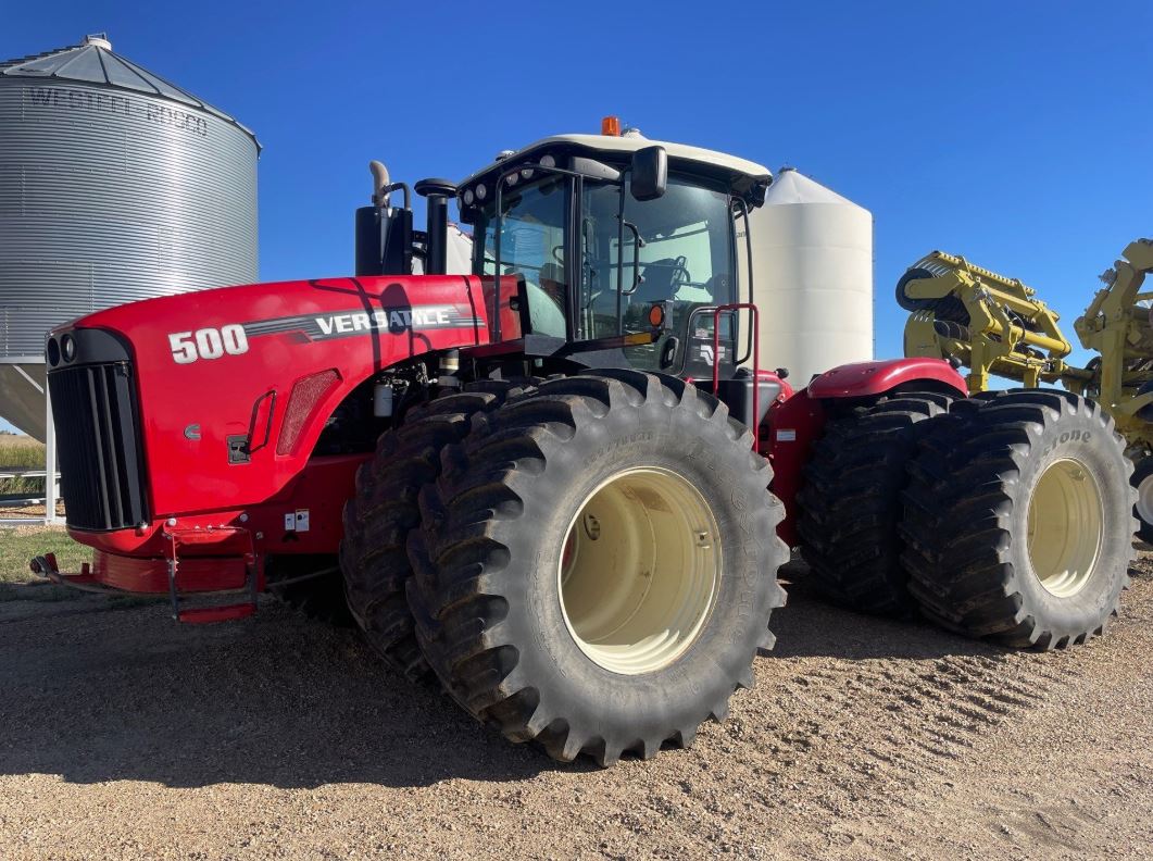 2015 Versatile 500HP Tractor