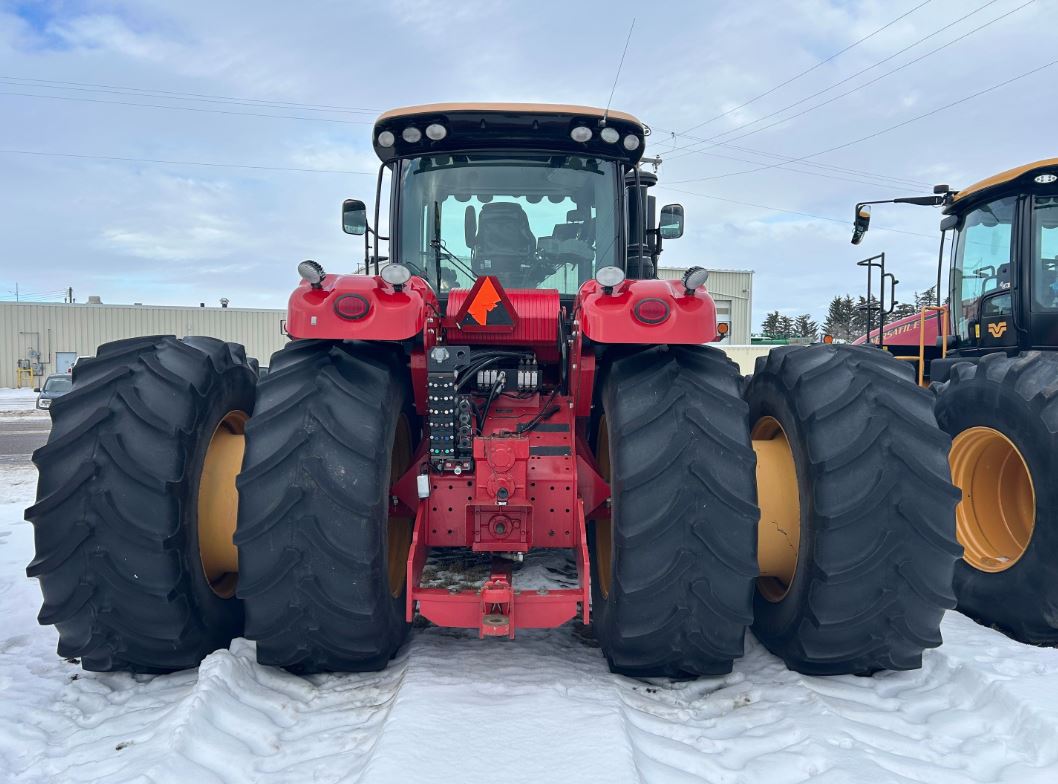 2018 Versatile 460 Tractor