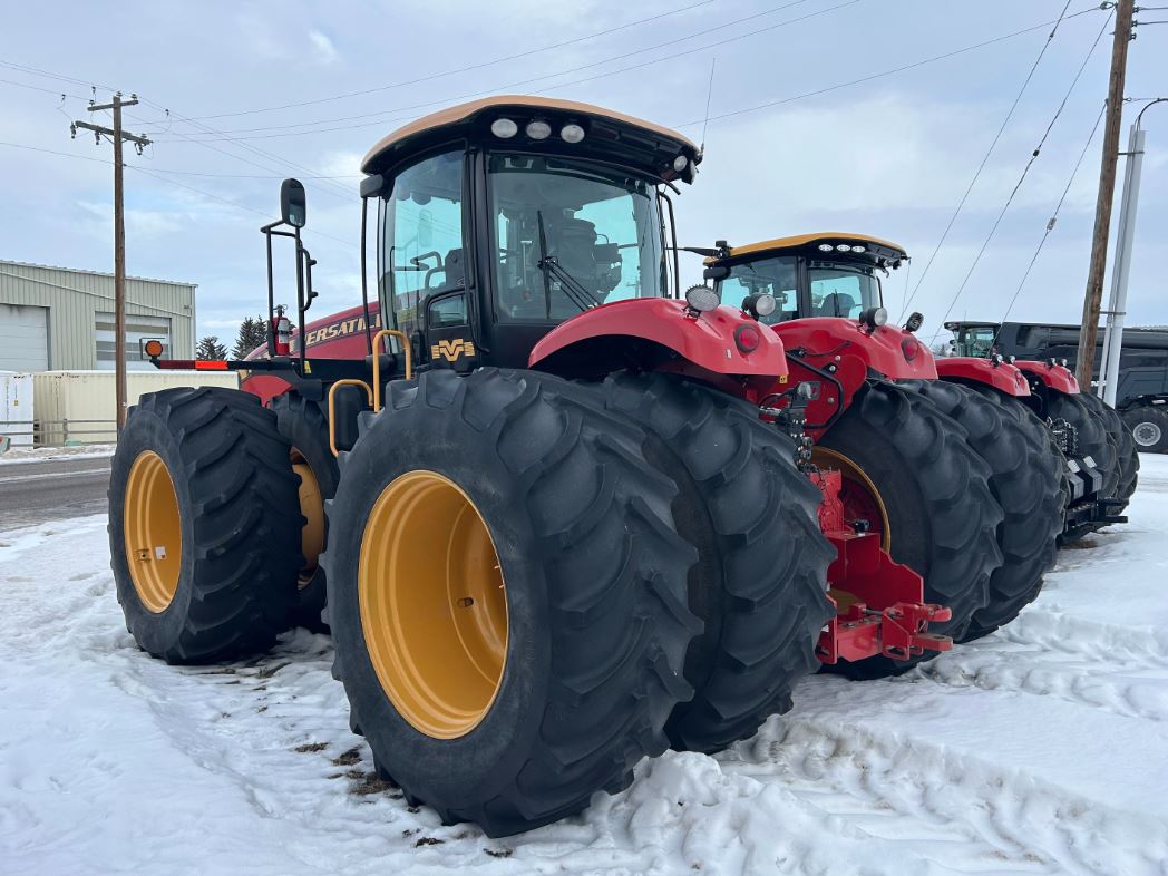 2018 Versatile 460 Tractor