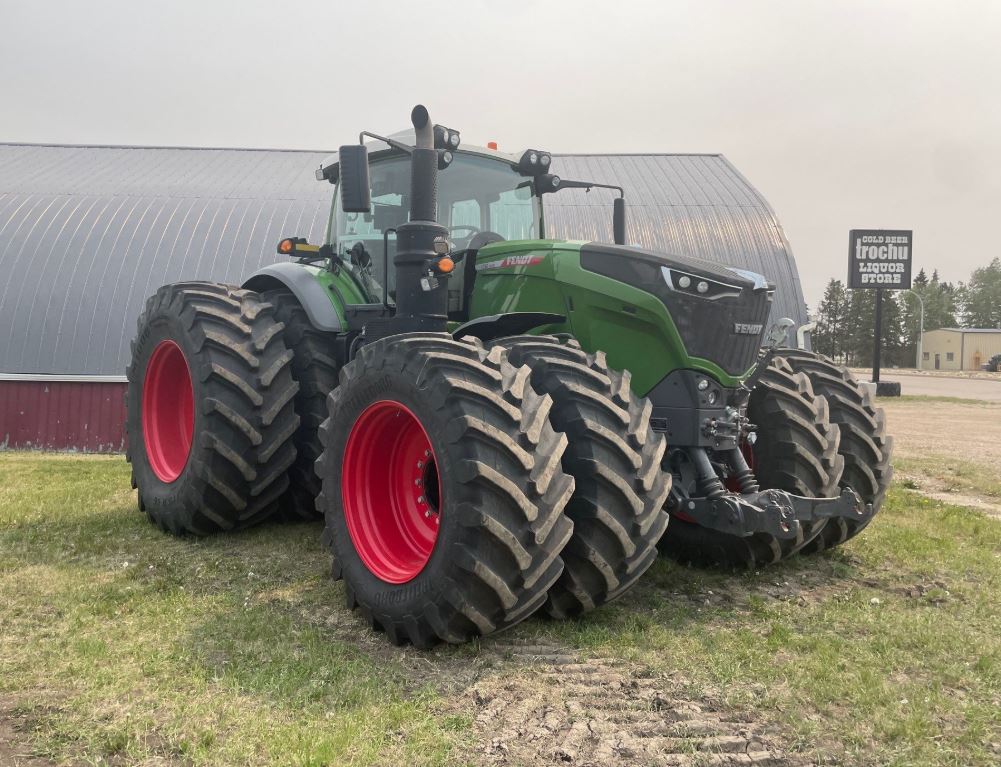 2023 Fendt 1050 Gen3 Tractor