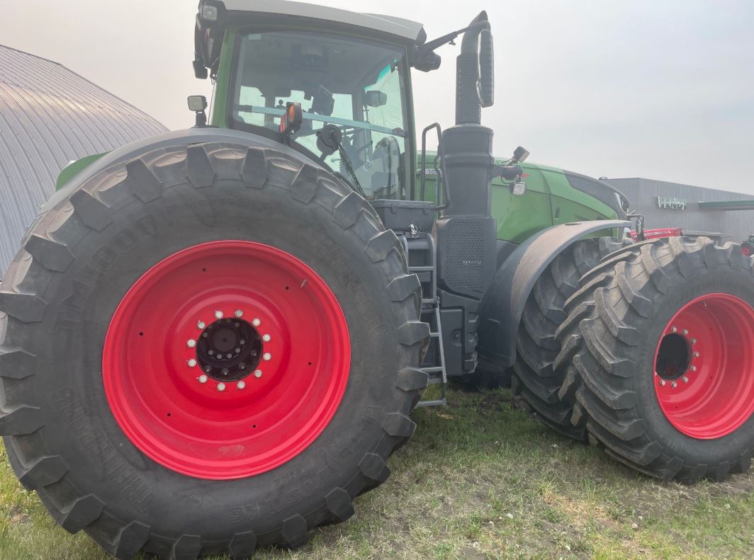 2023 Fendt 1050 Gen3 Tractor