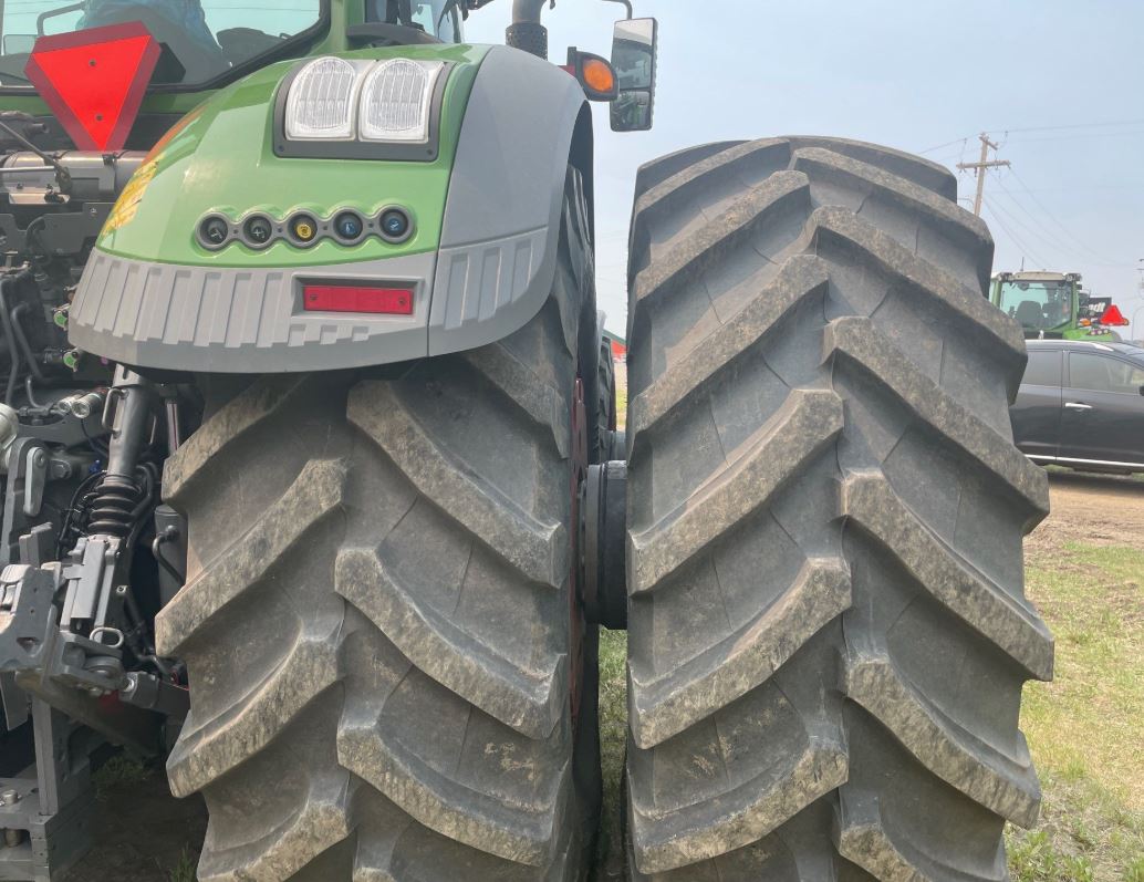 2023 Fendt 1050 Gen3 Tractor