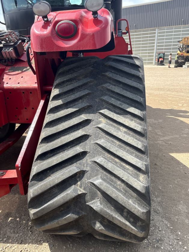 2014 Versatile 550DT Tractor