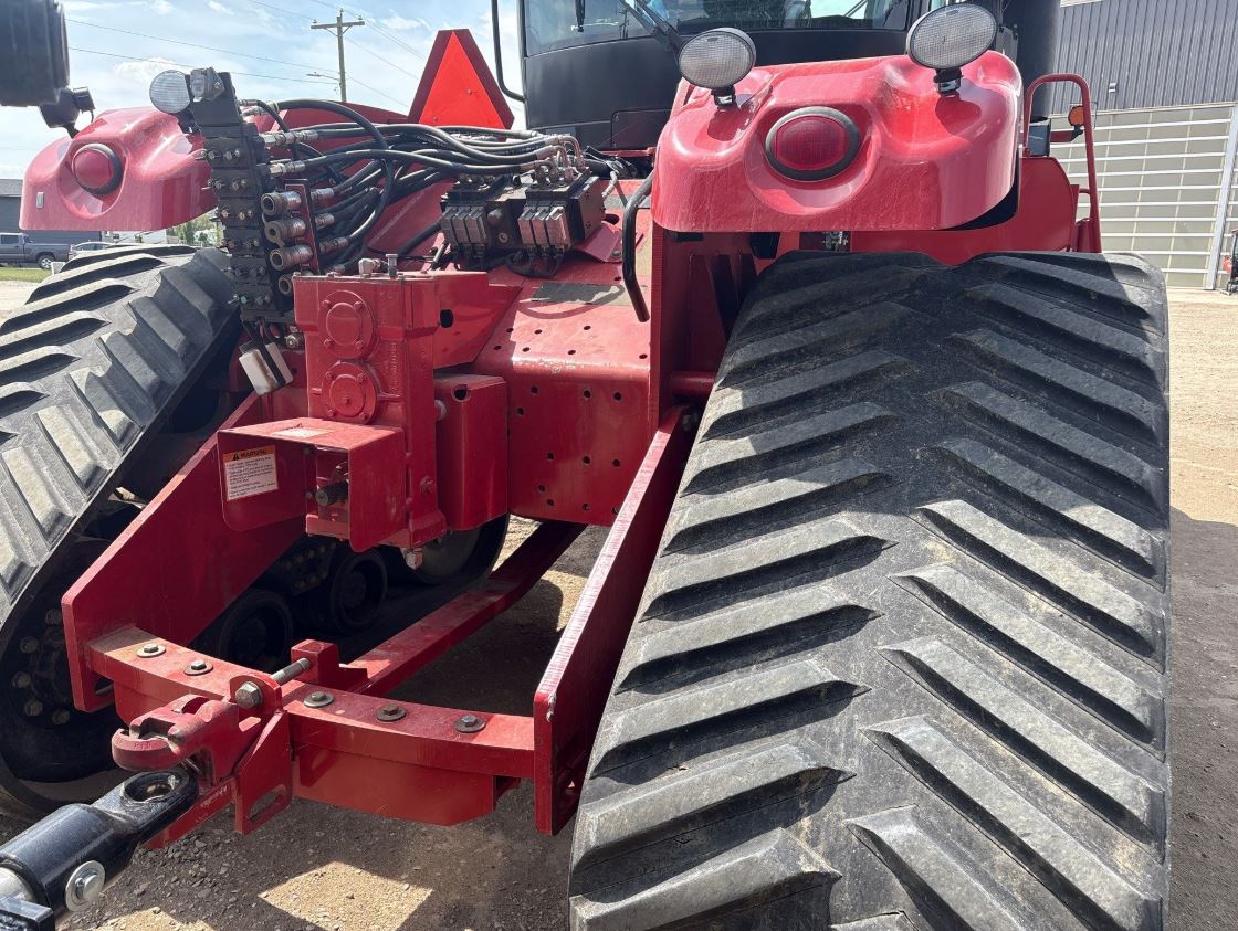 2014 Versatile 550DT Tractor