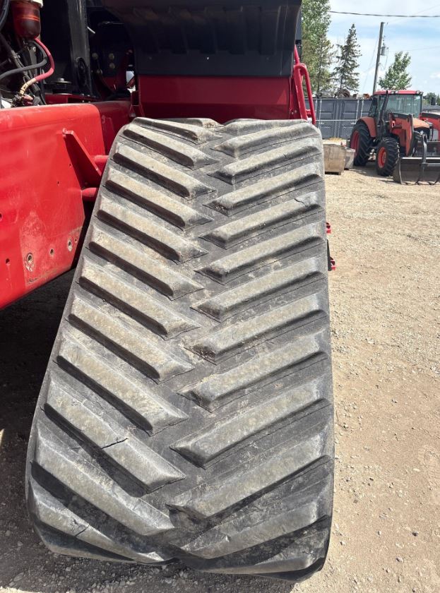 2014 Versatile 550DT Tractor