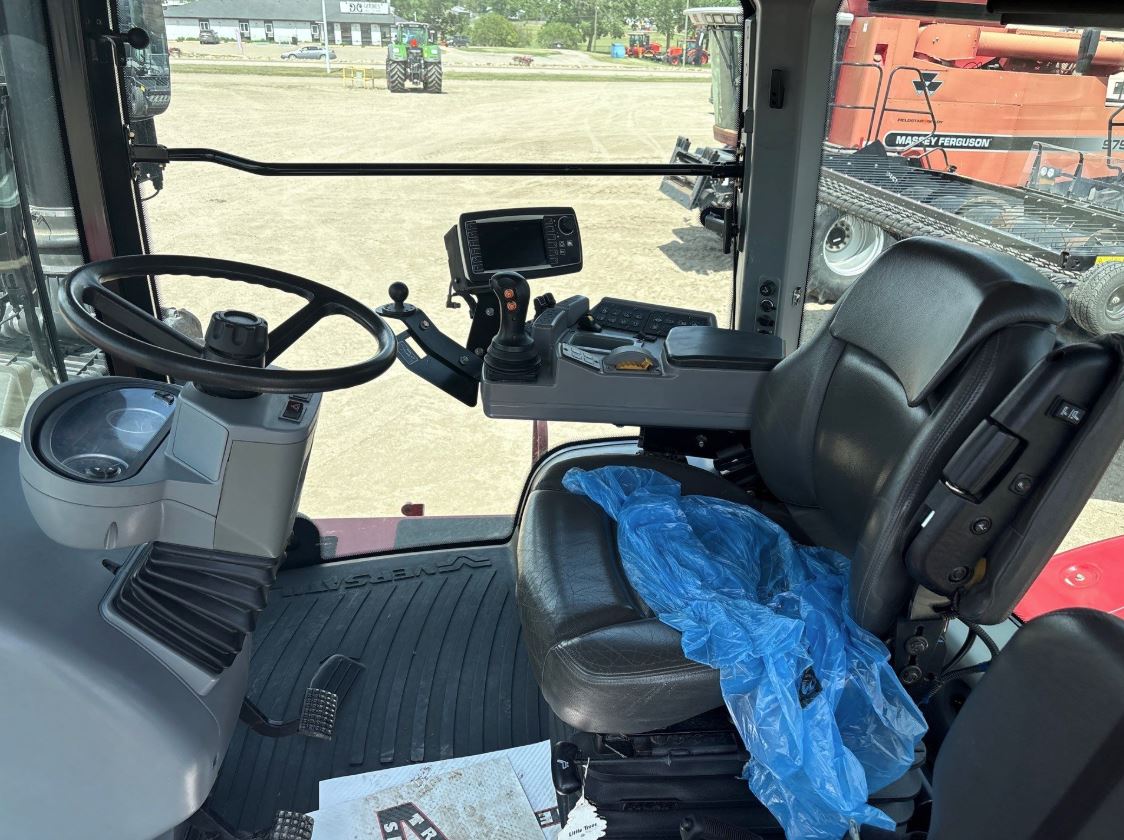 2014 Versatile 550DT Tractor