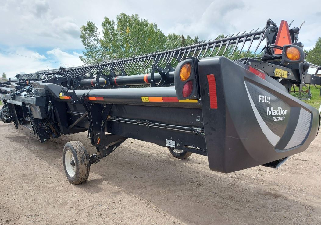2018 MacDon FD 140 Header Draper Flex