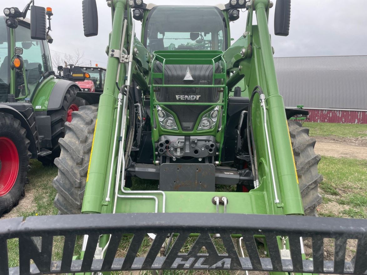 2024 Fendt 724G6 Tractor