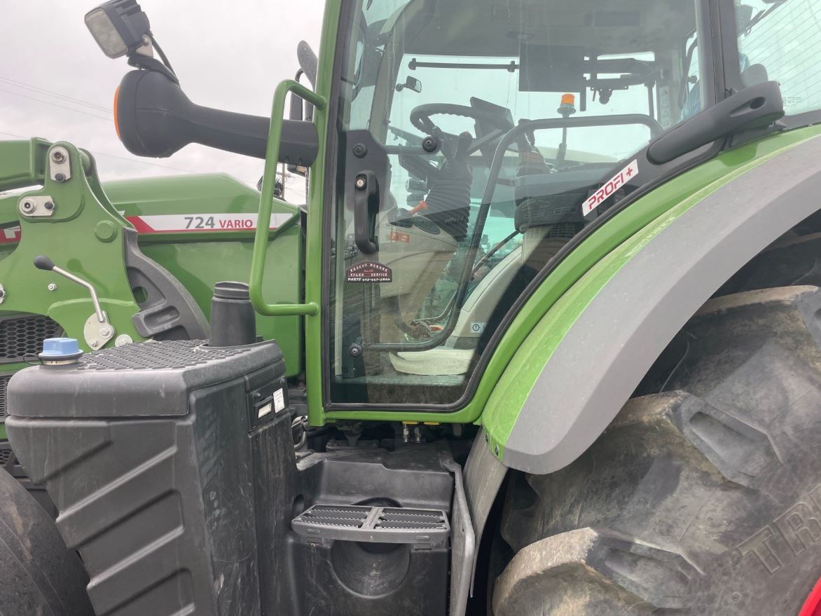 2024 Fendt 724G6 Tractor