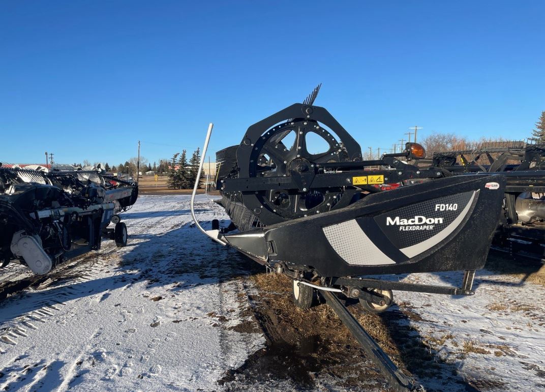 2020 MacDon FD140 Header Direct Cut