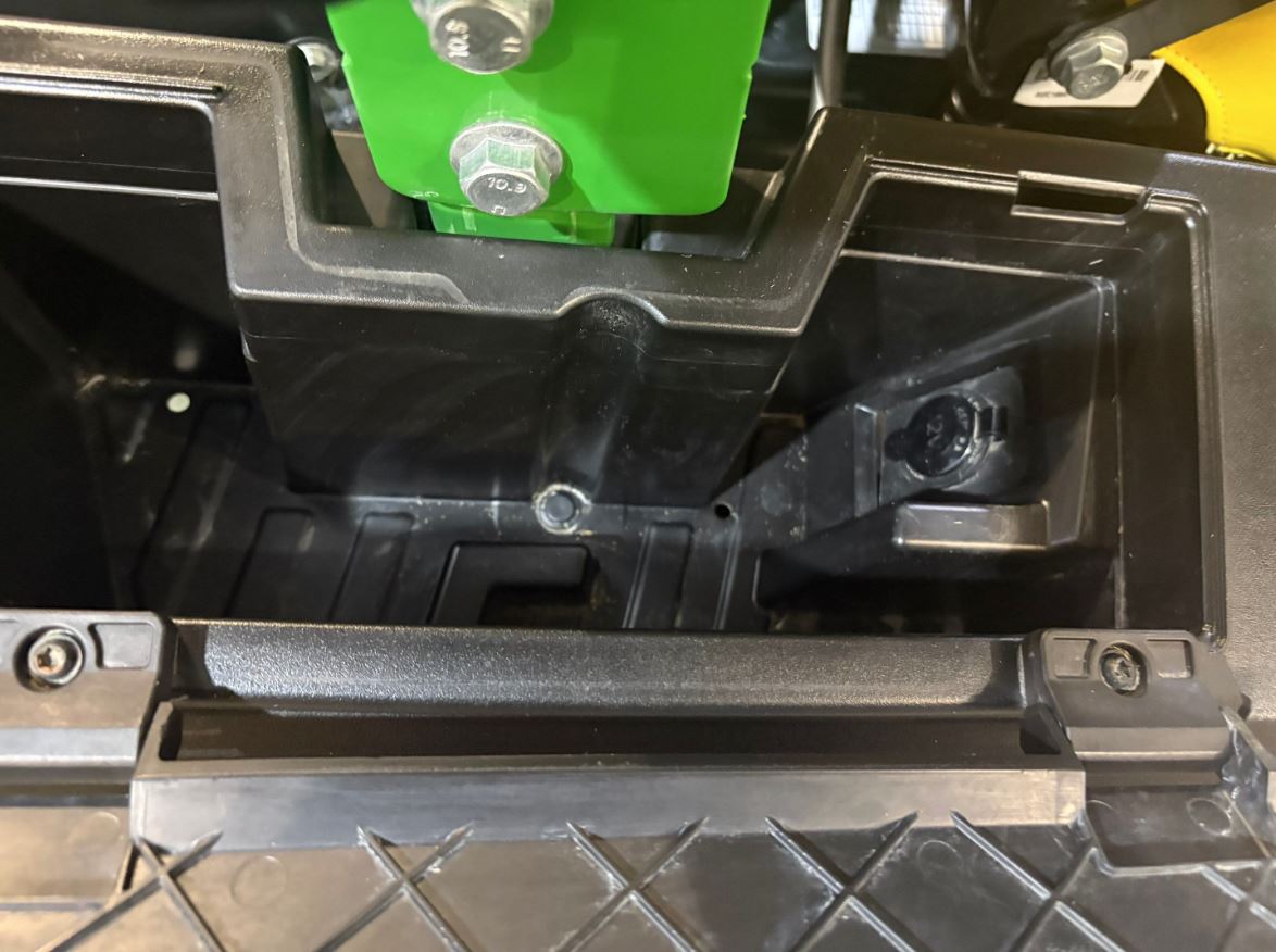 2024 John Deere Z545R Mower/Zero Turn