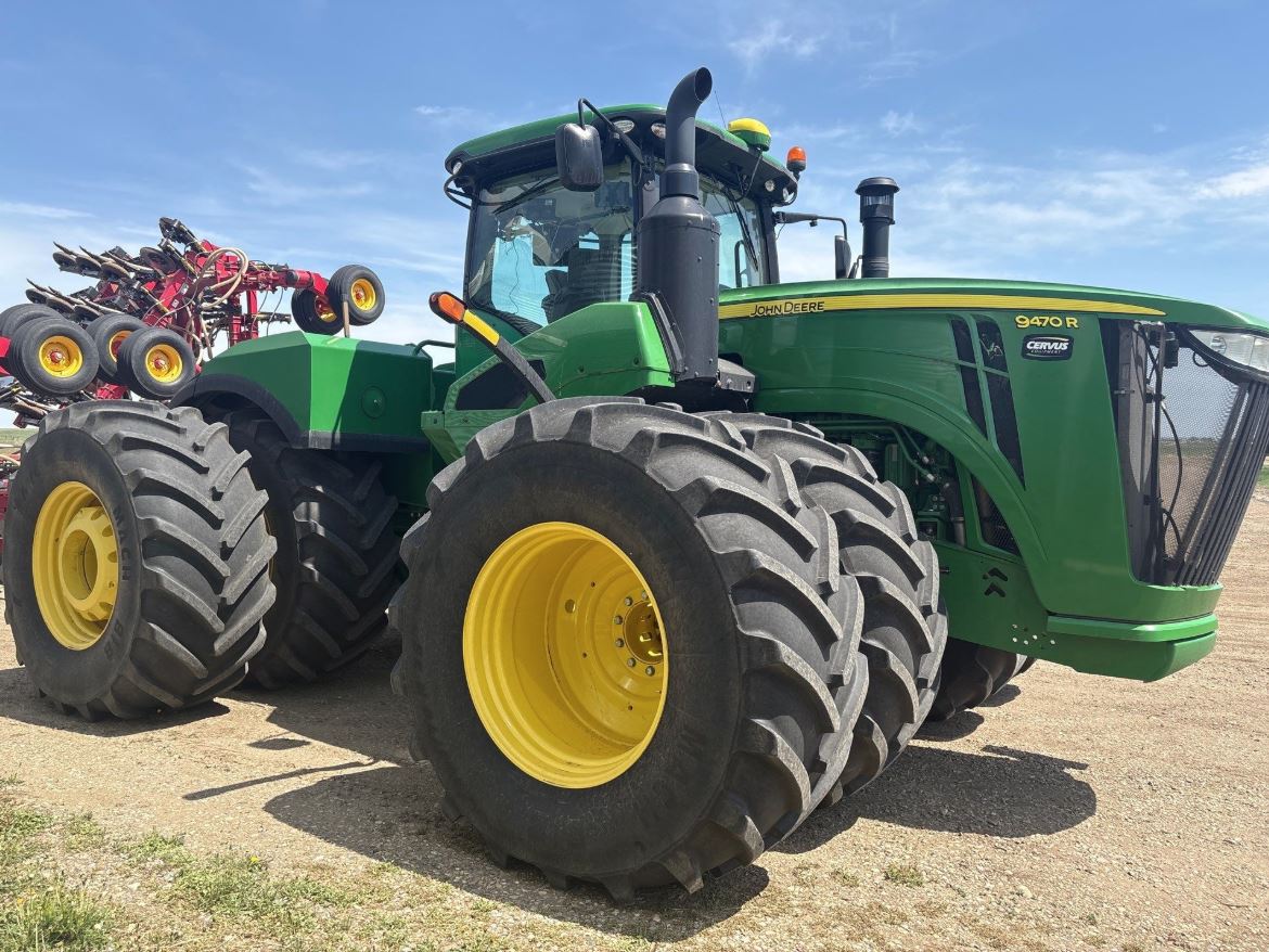 2016 John Deere 9470R Tractor 4WD