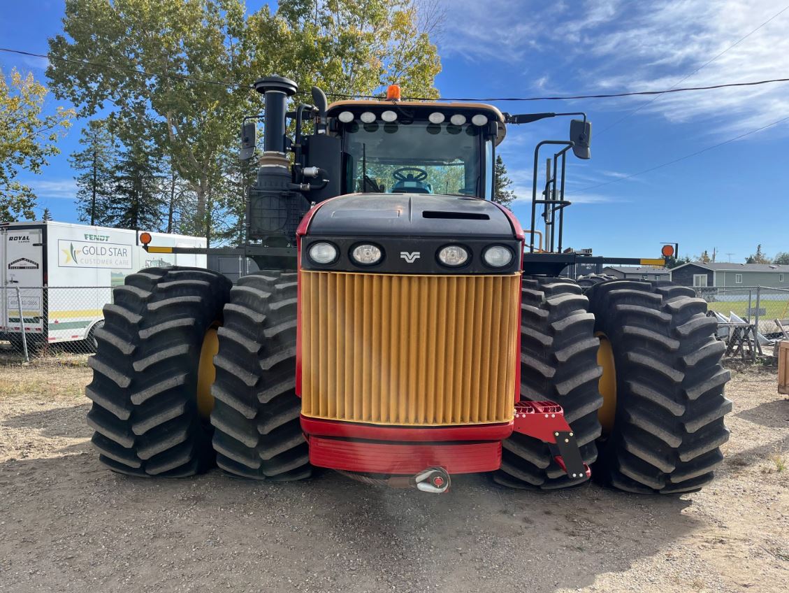 2019 Versatile 570HP Tractor 4WD