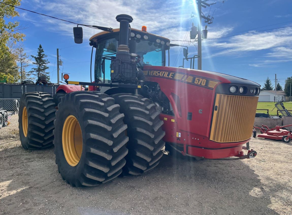 2019 Versatile 570HP Tractor 4WD