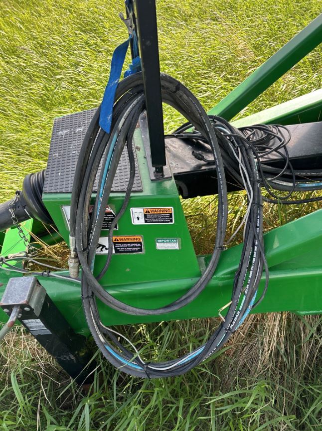 2014 Brent 1082 Grain Cart
