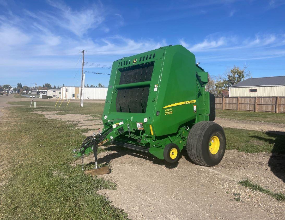 2023 John Deere 560M Baler/Round