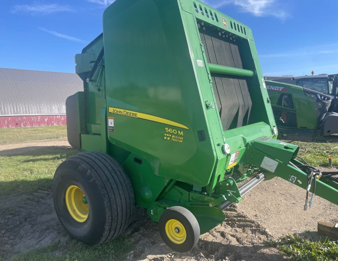 2023 John Deere 560M Baler/Round