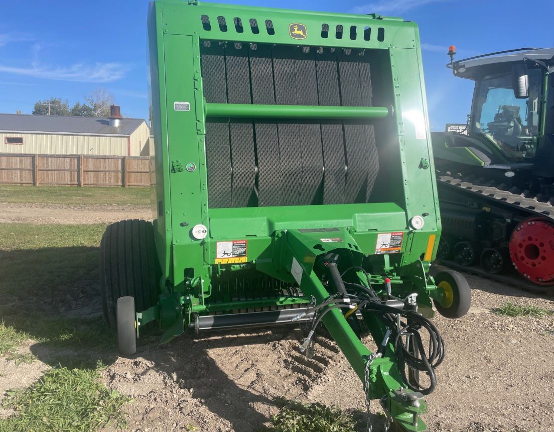 2023 John Deere 560M Baler/Round