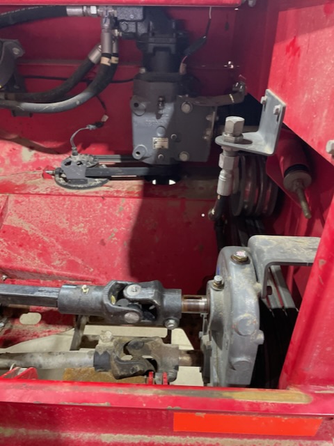 2018 Massey Ferguson 9296 Windrower Disc Header