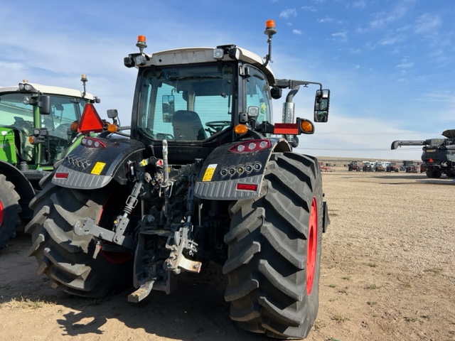 2022 Fendt 724 Gen6 Tractor