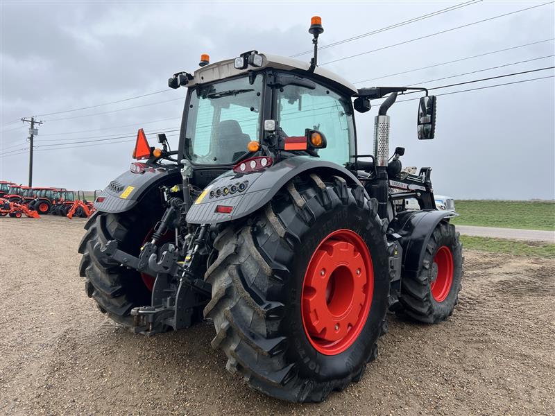 2022 Fendt 724 Gen6 Tractor