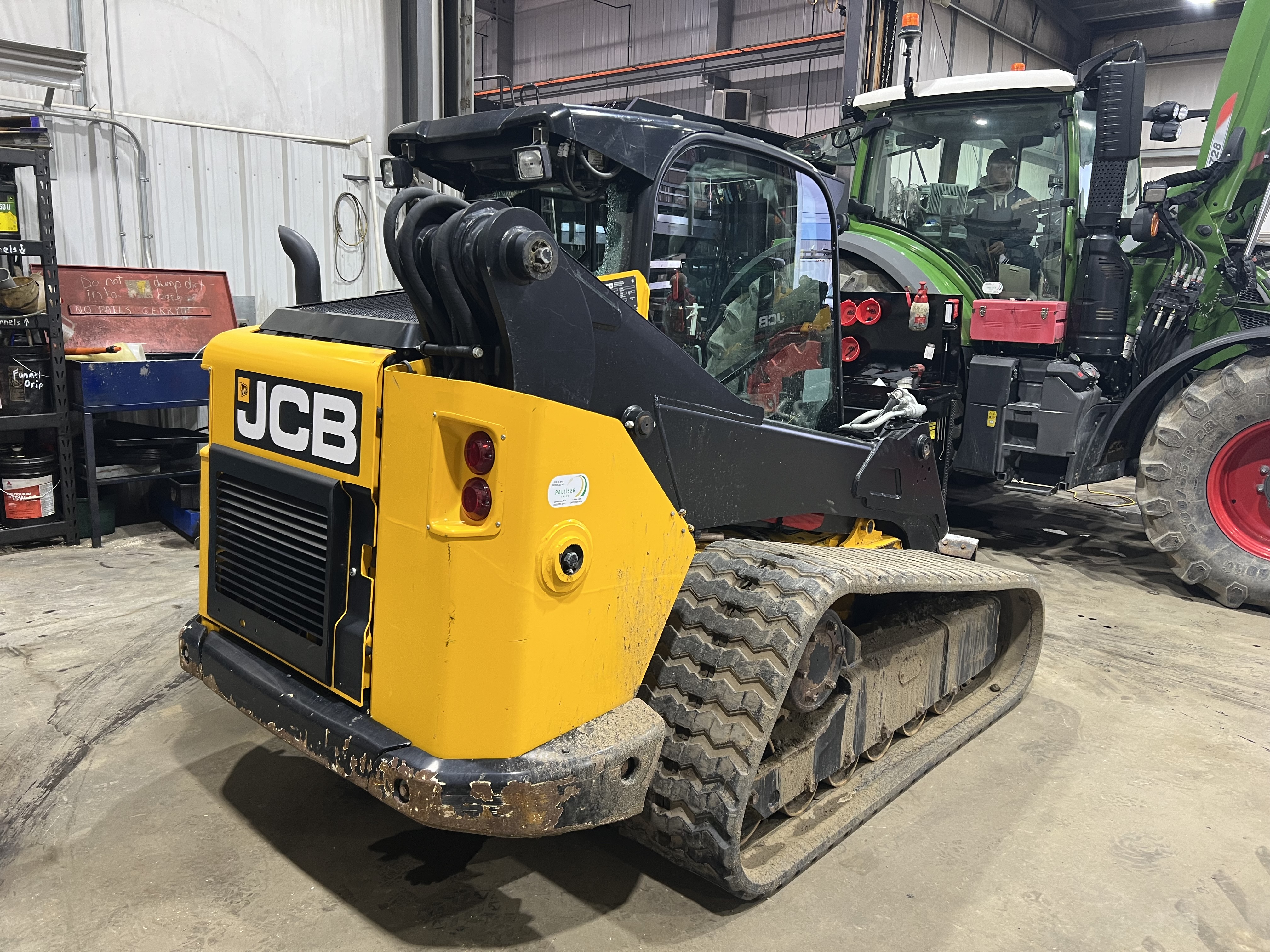 2022 JCB 300T Skid Steer Loader