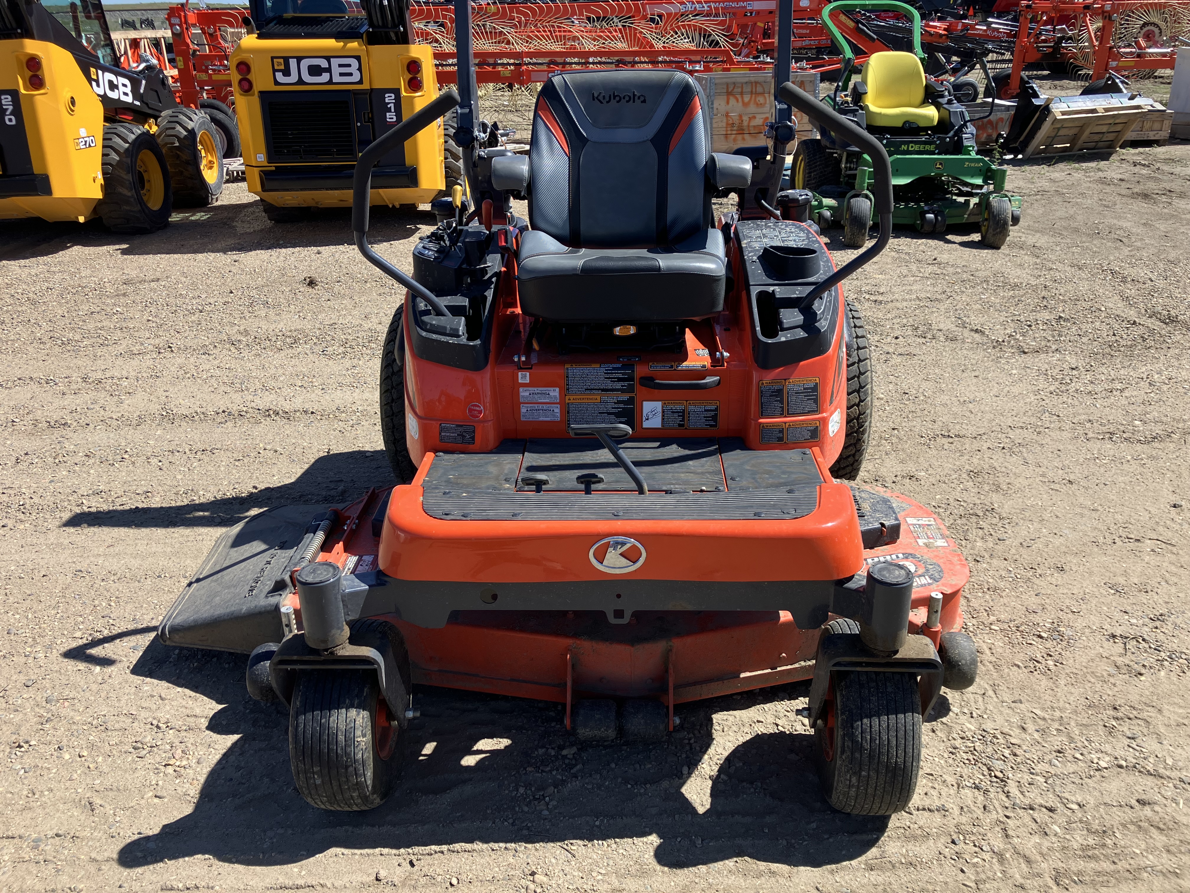 2022 Kubota ZG327 Mower/Zero Turn