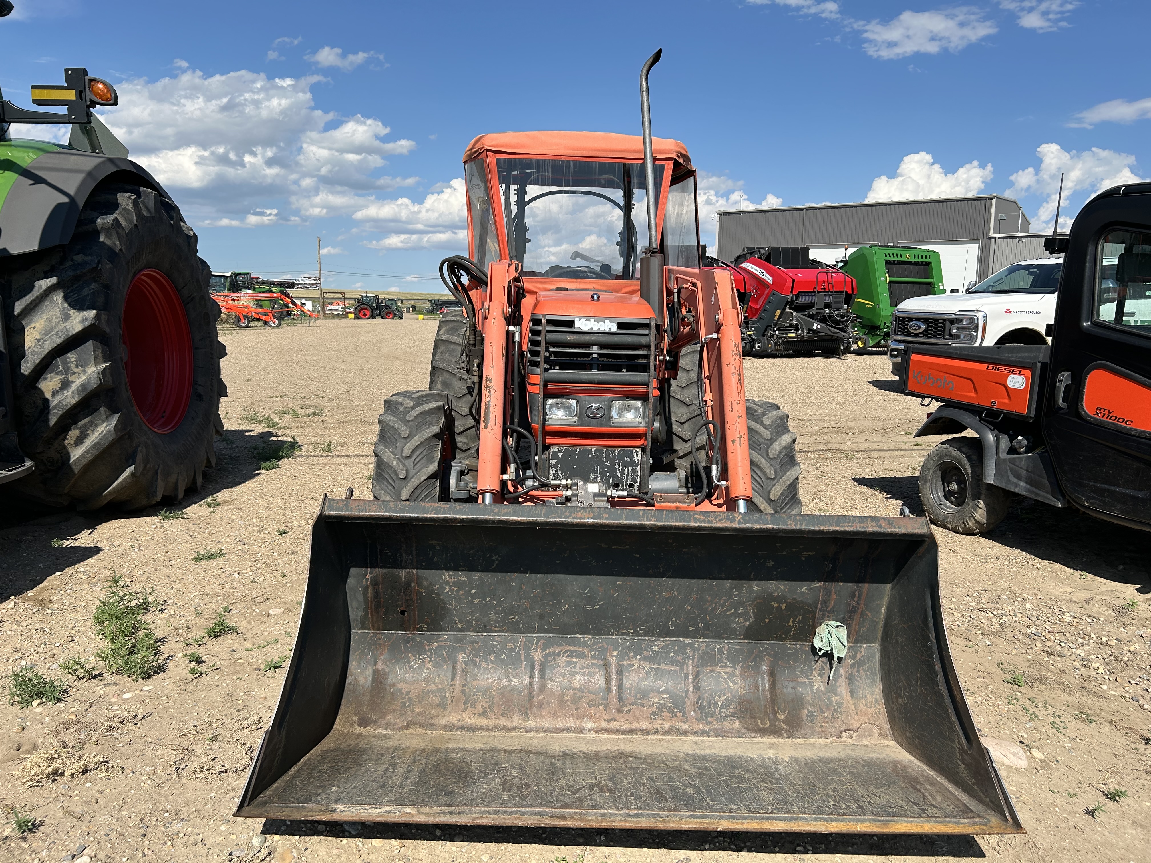 2003 Kubota M4900 Tractor