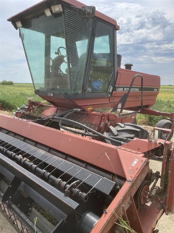 Case IH 8840 Windrower