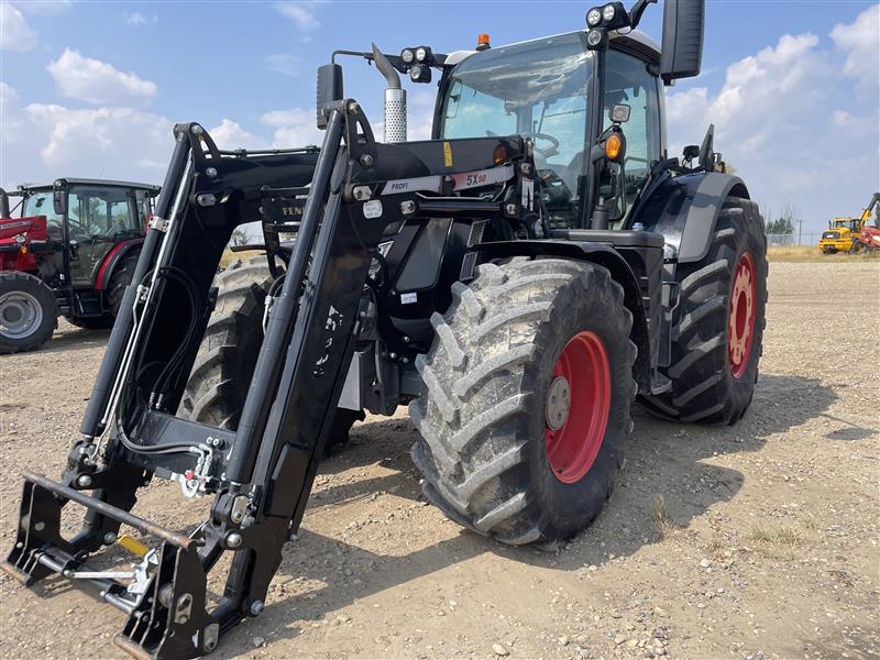 2020 Fendt 724S4 Tractor