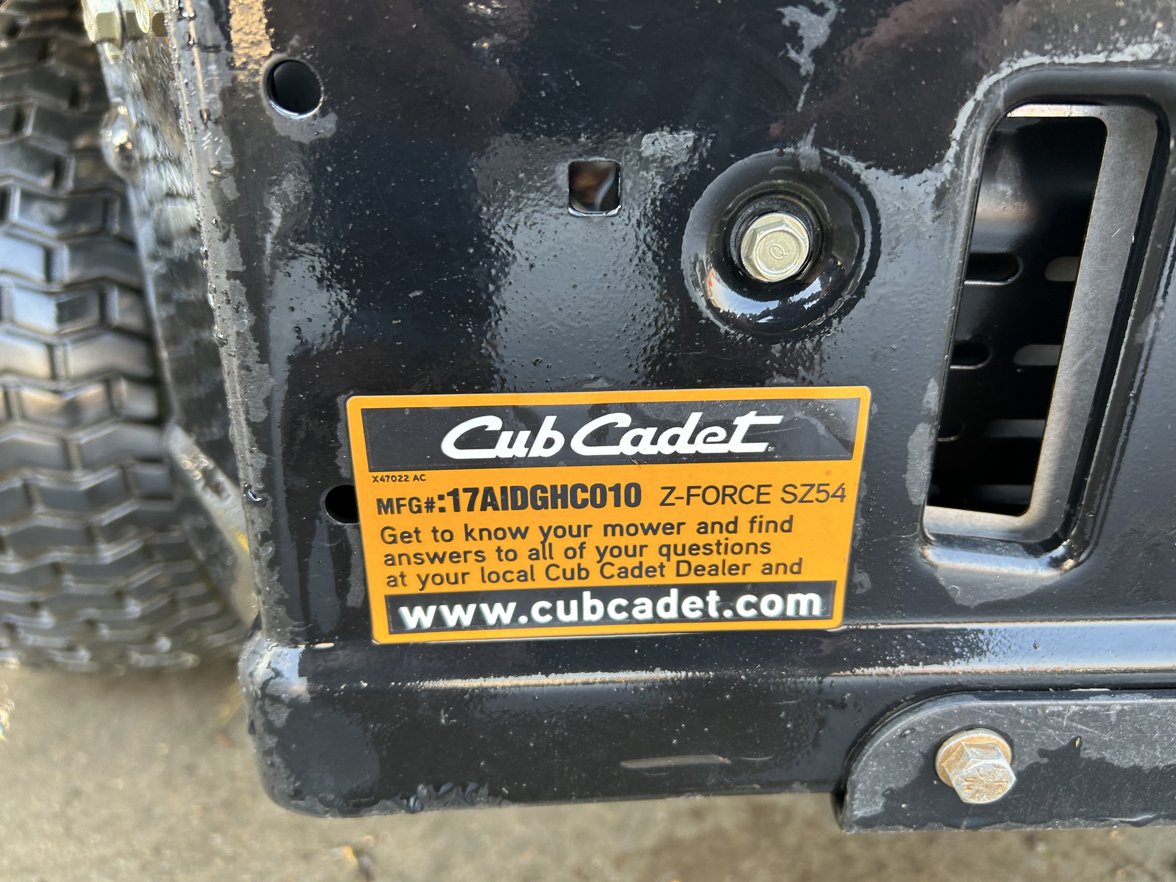 2017 Cub Cadet ZF SZ54 KH Mower/Zero Turn