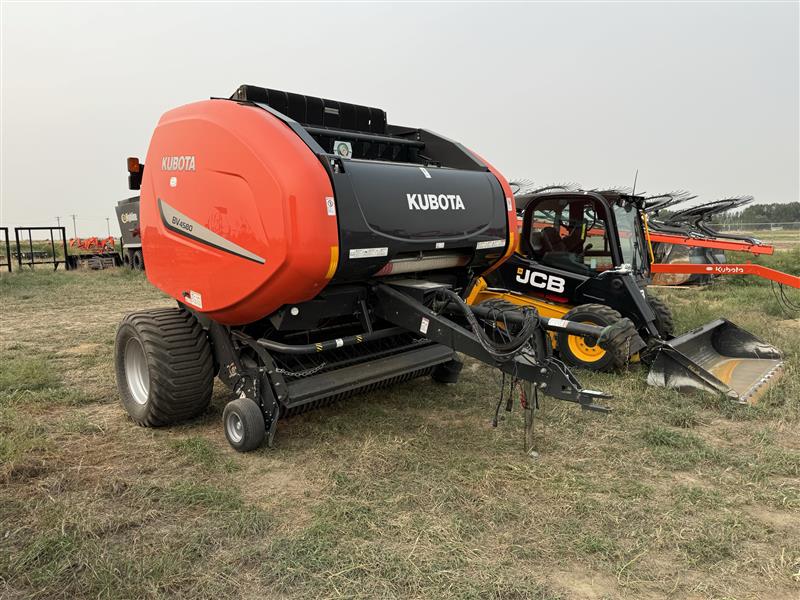 2017 Kubota BV4580 Baler/Round