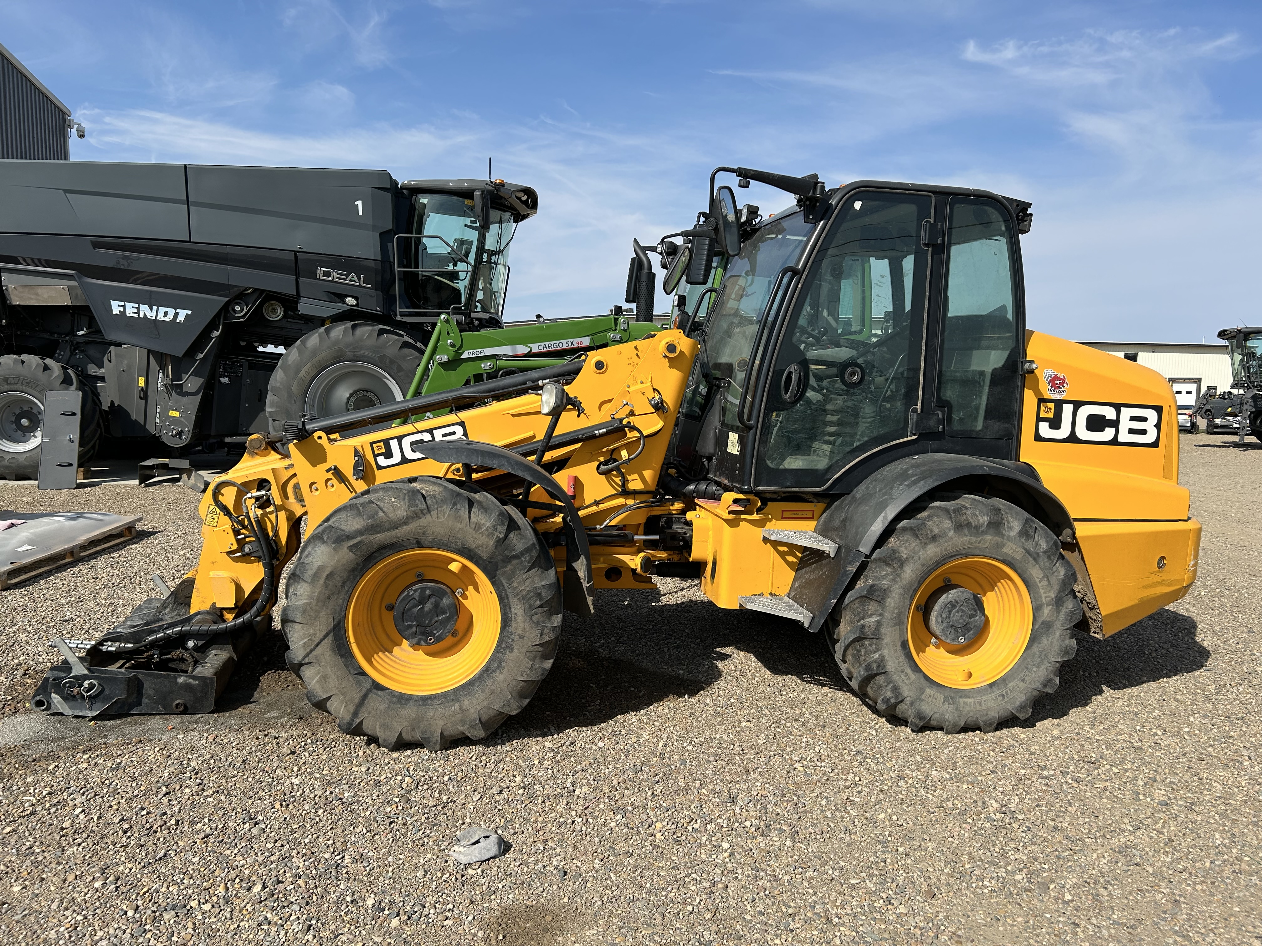 2020 JCB TM320 TeleHandler