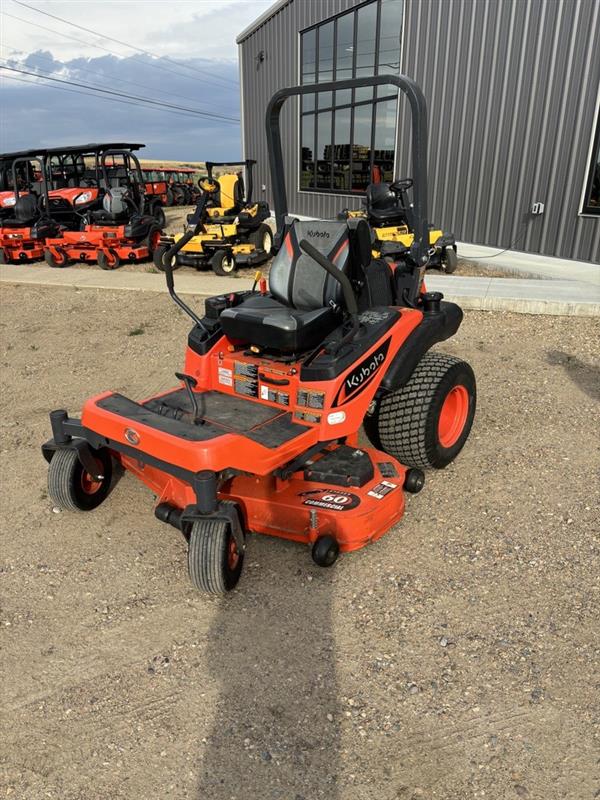 2022 Kubota ZG327 Mower/Zero Turn