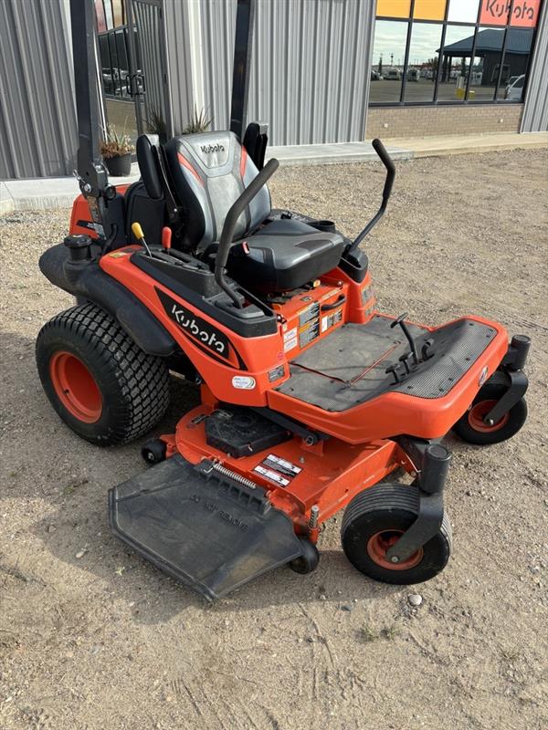 2022 Kubota ZG327 Mower/Zero Turn