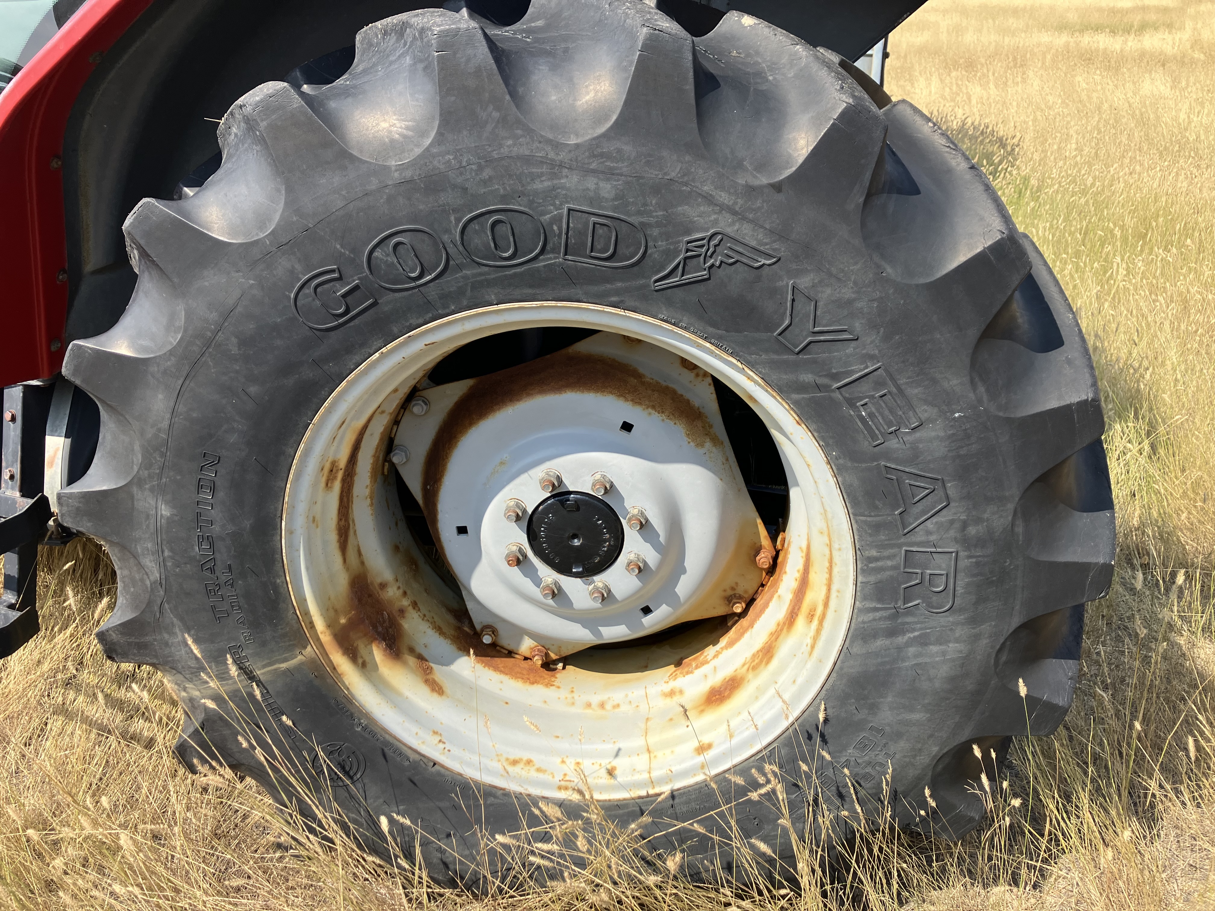 1997 Massey Ferguson 4243 Tractor