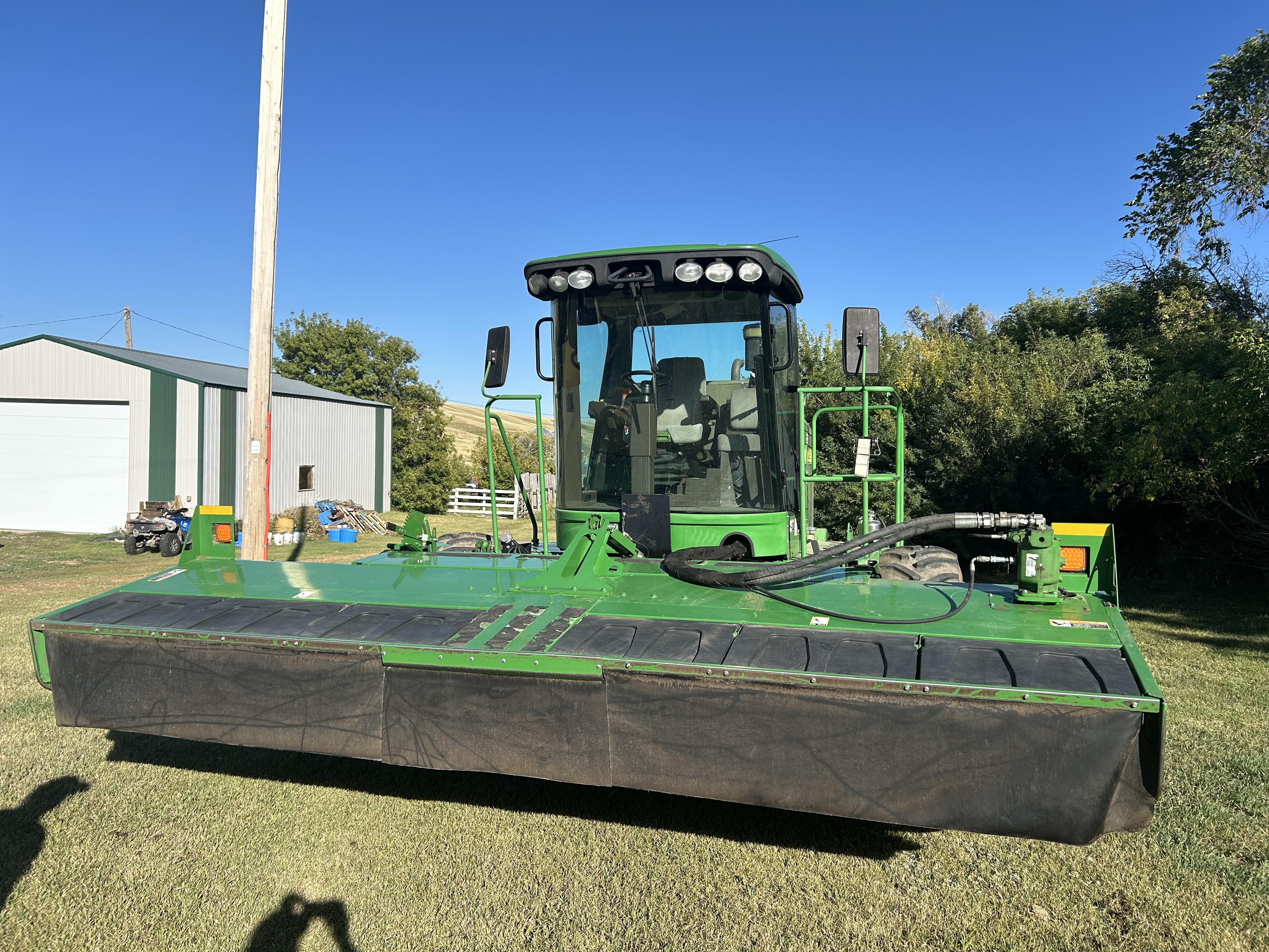 2007 John Deere 4995 Windrower