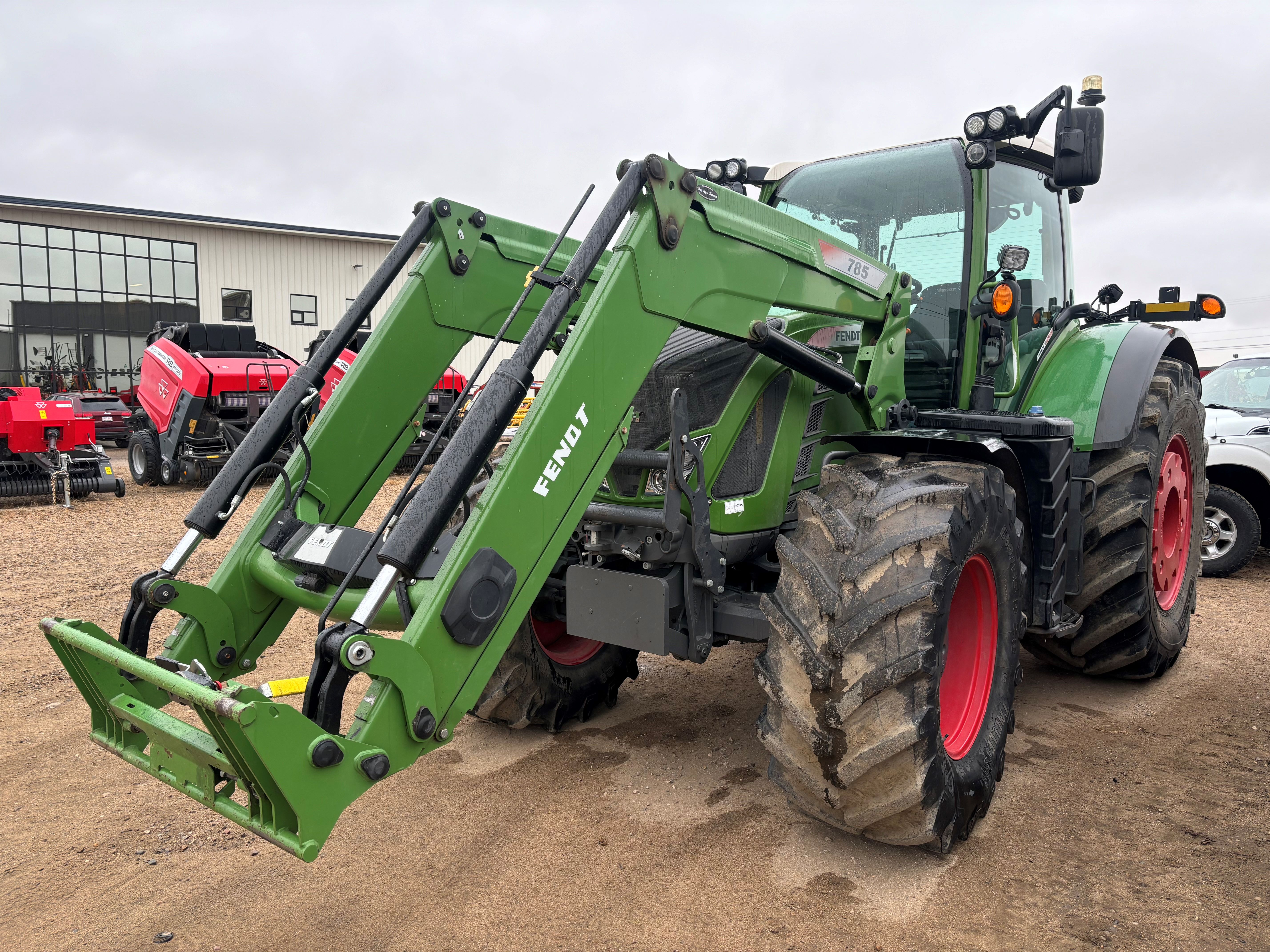 2018 Fendt 724S4 Tractor