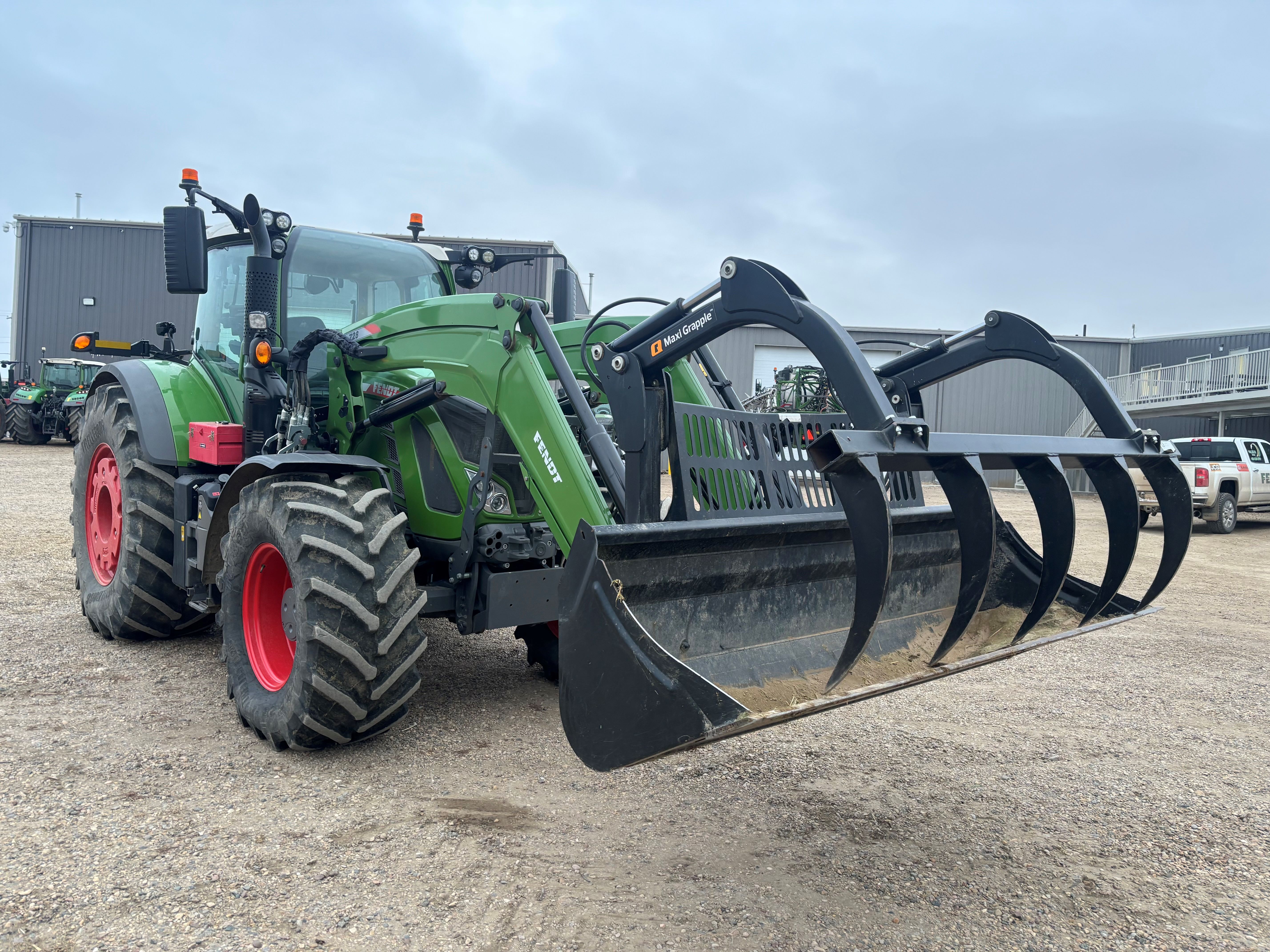 2022 Fendt 724 Gen6 Tractor