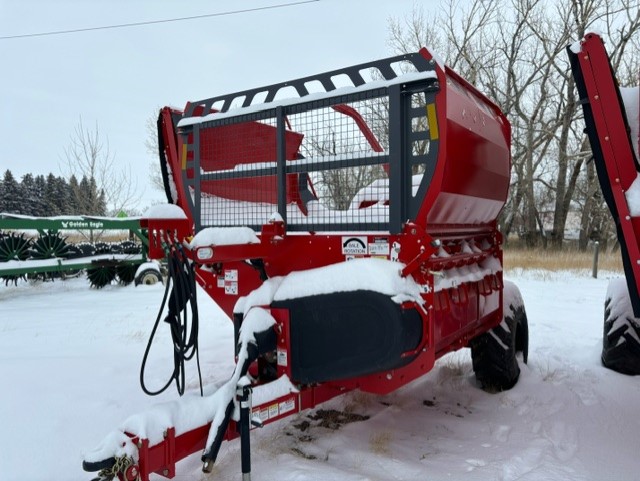 2022 Highline BP661 Bale Processor