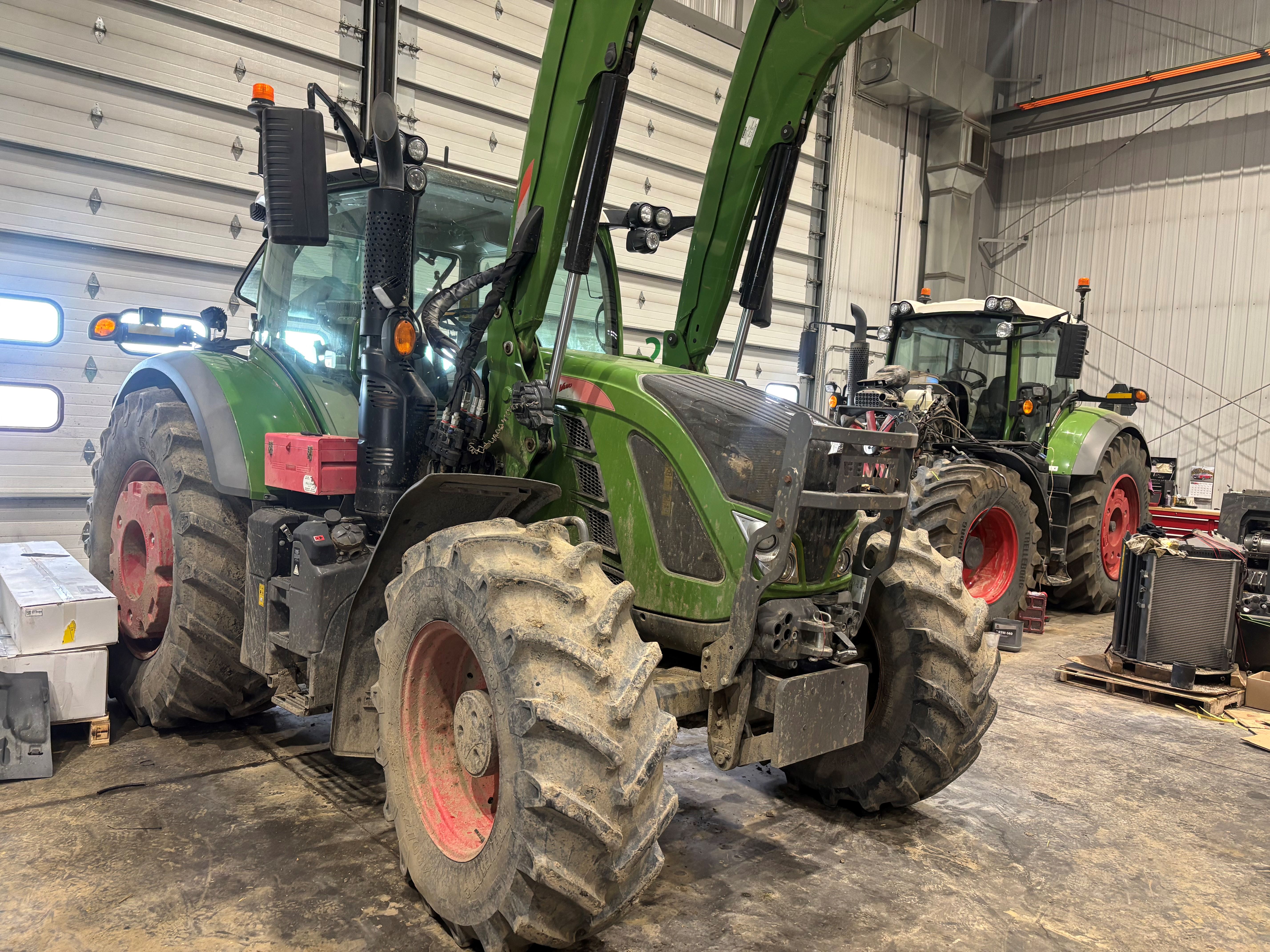 2020 Fendt 720S4 Tractor