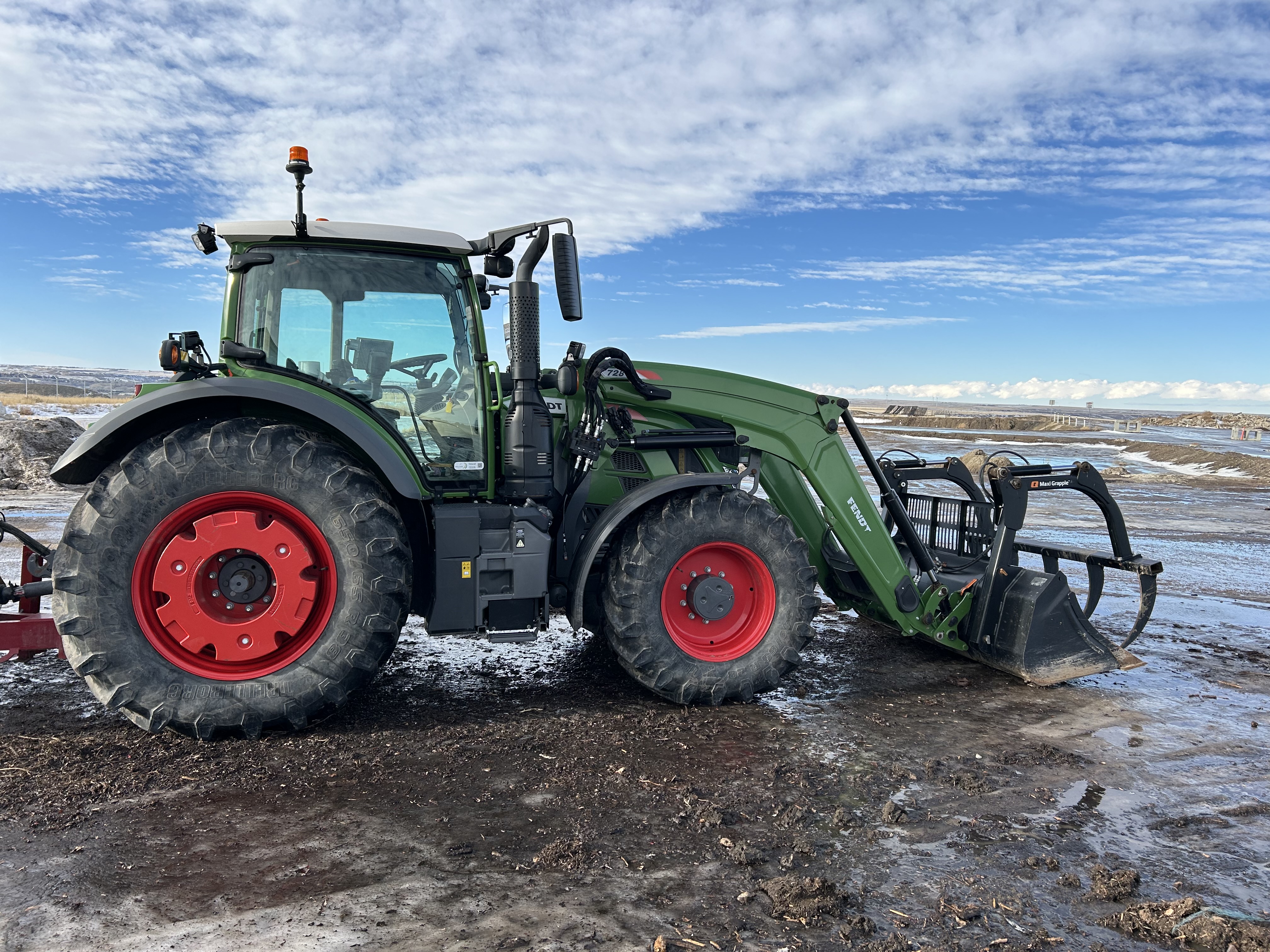 2022 Fendt 714S4 Tractor