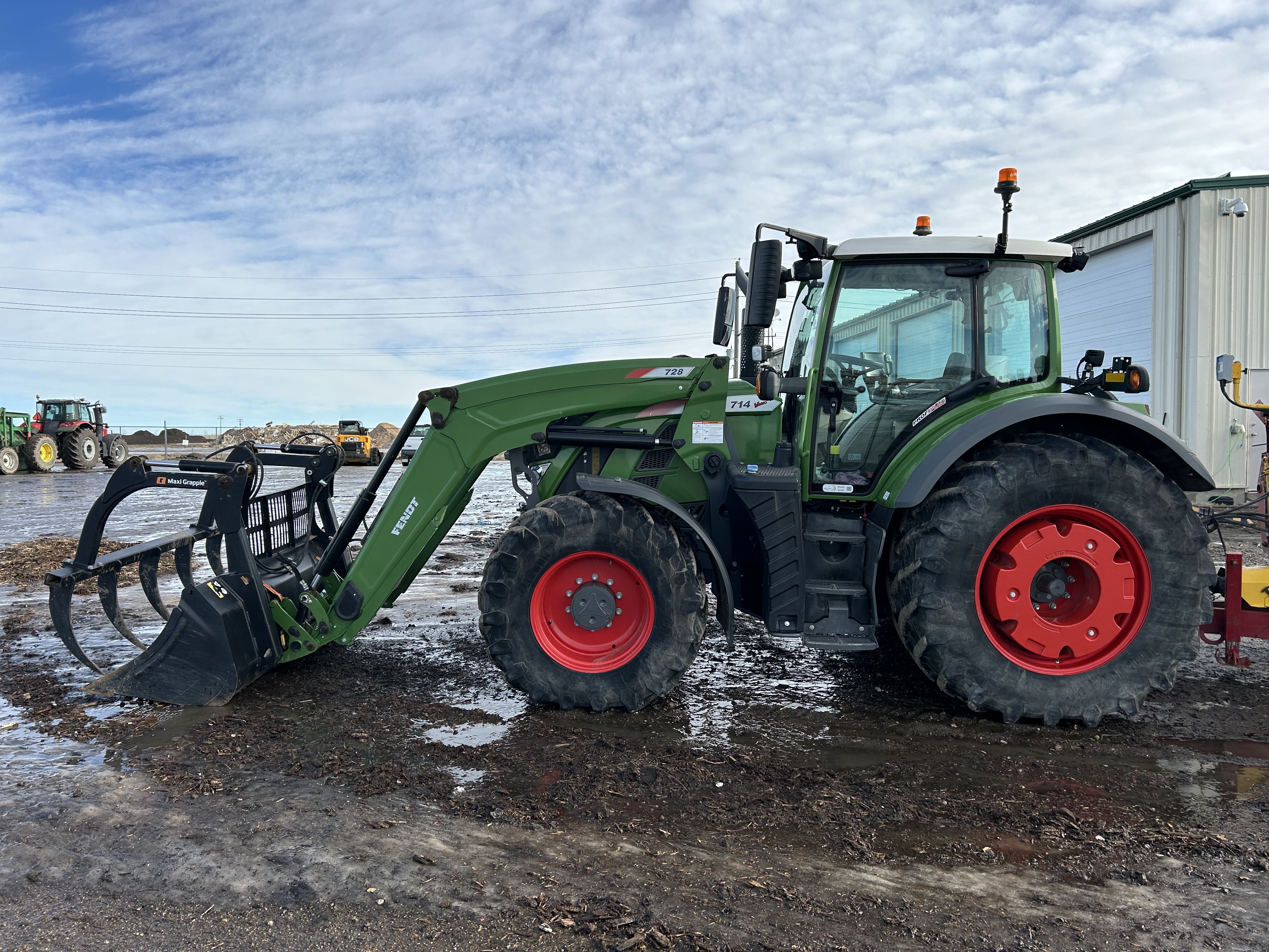 2022 Fendt 714S4 Tractor