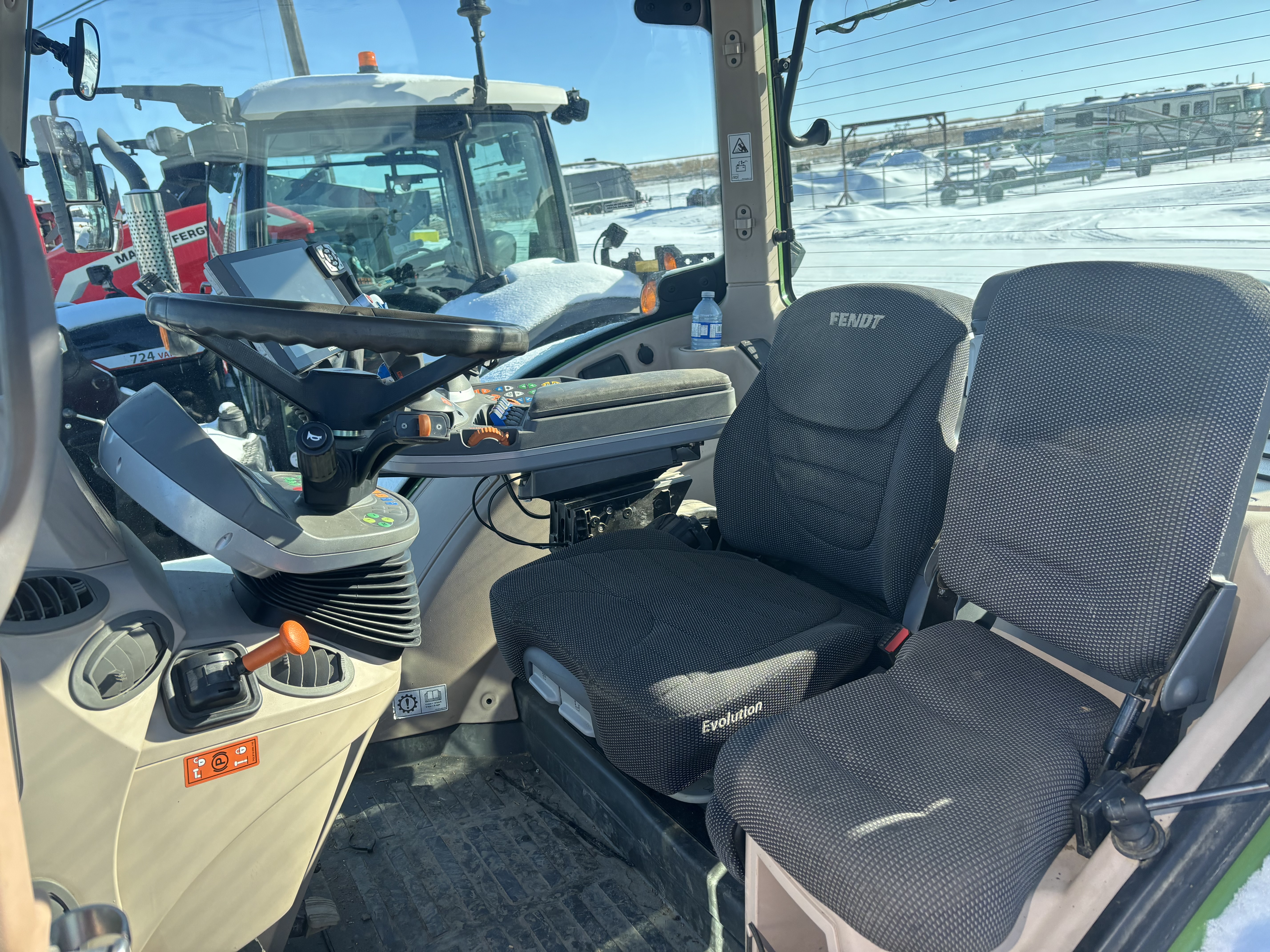 2018 Fendt 724S4 Tractor