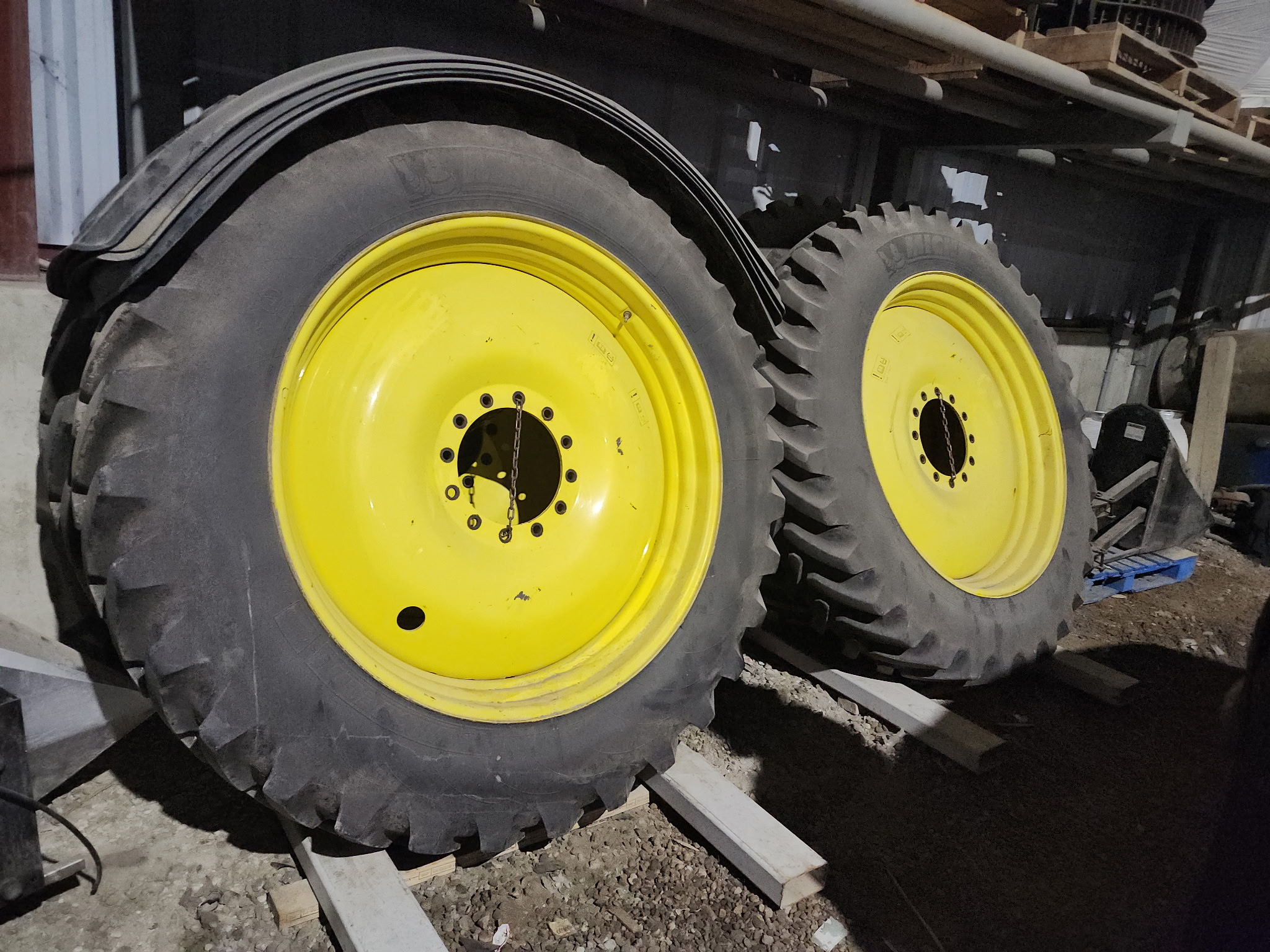 John Deere R4038 Sprayer/High Clearance